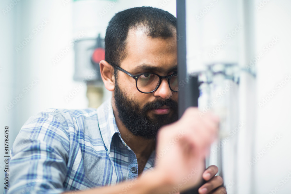heating engineer checking system heating engineer checking system