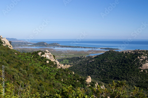 Panorama degli stagni Feraxi e Colostrai dal Monte Liuru