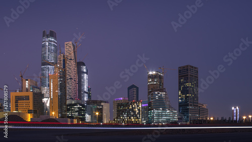 Quadro em tela Large buildings equipped with the latest technology, King Abdullah Financial Dis