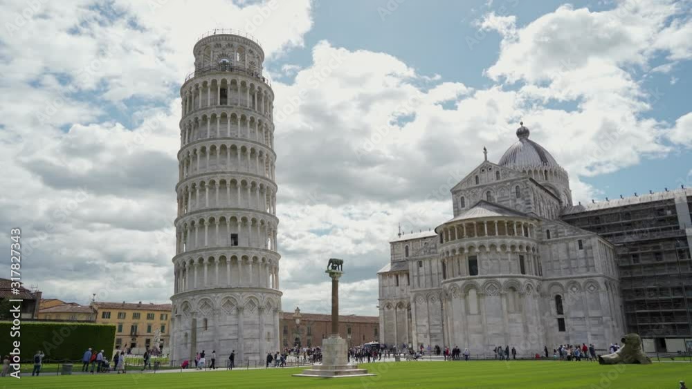 Square of Miracles, Leaning Tower of Pisa, Pisa Cathedral and Lupa Romana statue