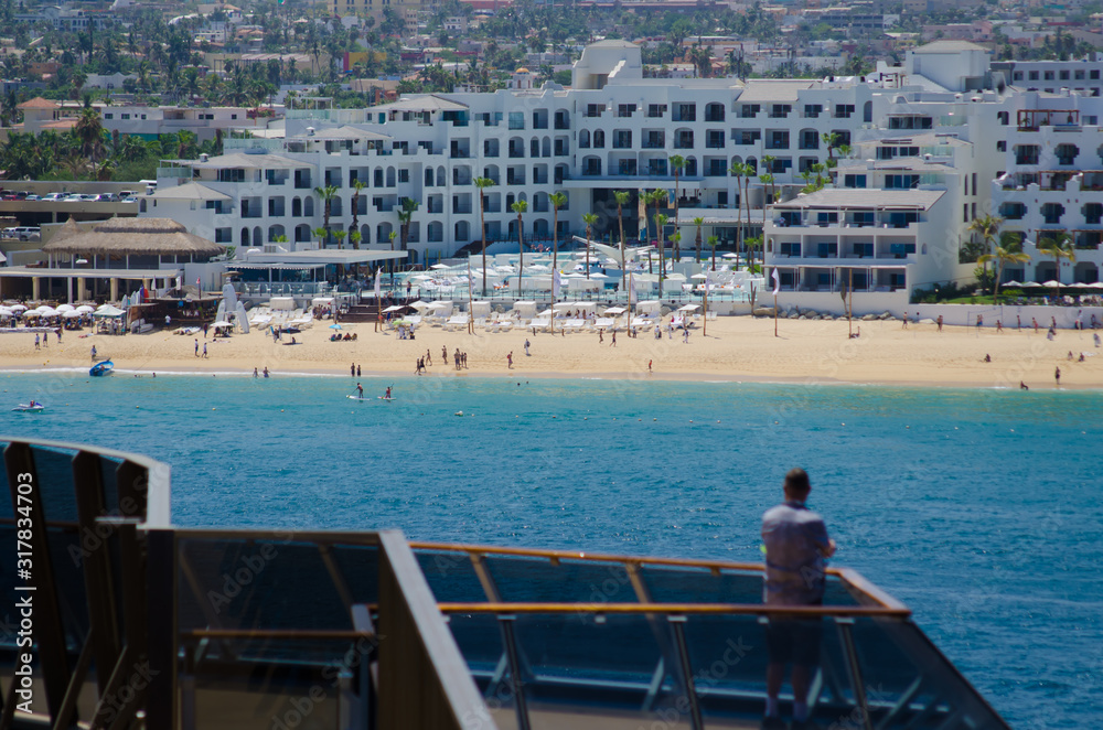 Obraz premium Cabo San Lucas beach view from the cruise ship
