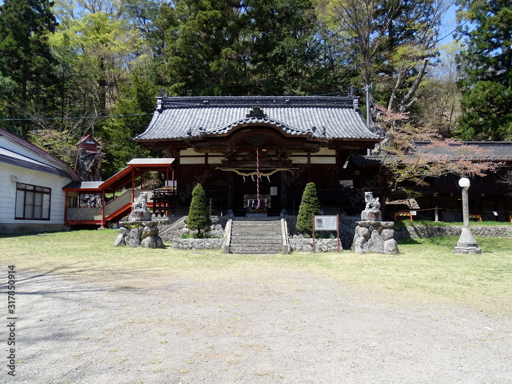 Obraz premium 安良居神社