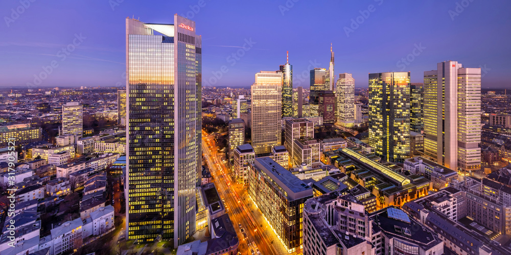 Obraz premium Frankfurt-Skyscraperview 3