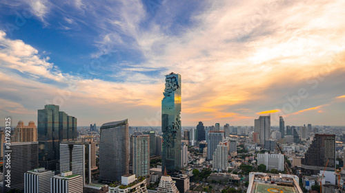 Aerial view  beautiful sunset Metropolitan Bangkok City downtown cityscape urban skyline  -  Bangkok city landscape Thailand