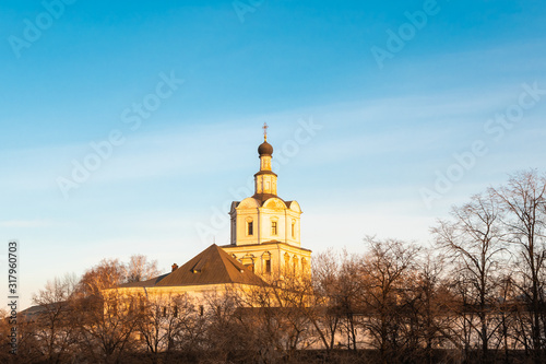 Fototapeta Naklejka Na Ścianę i Meble -  Walls and church of the old Russian Spaso-Andronikov monastery in Moscow