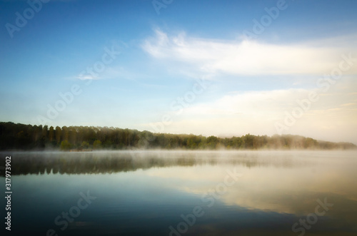 Misty morning on Uby lake, France © Marta P. (Milacroft)