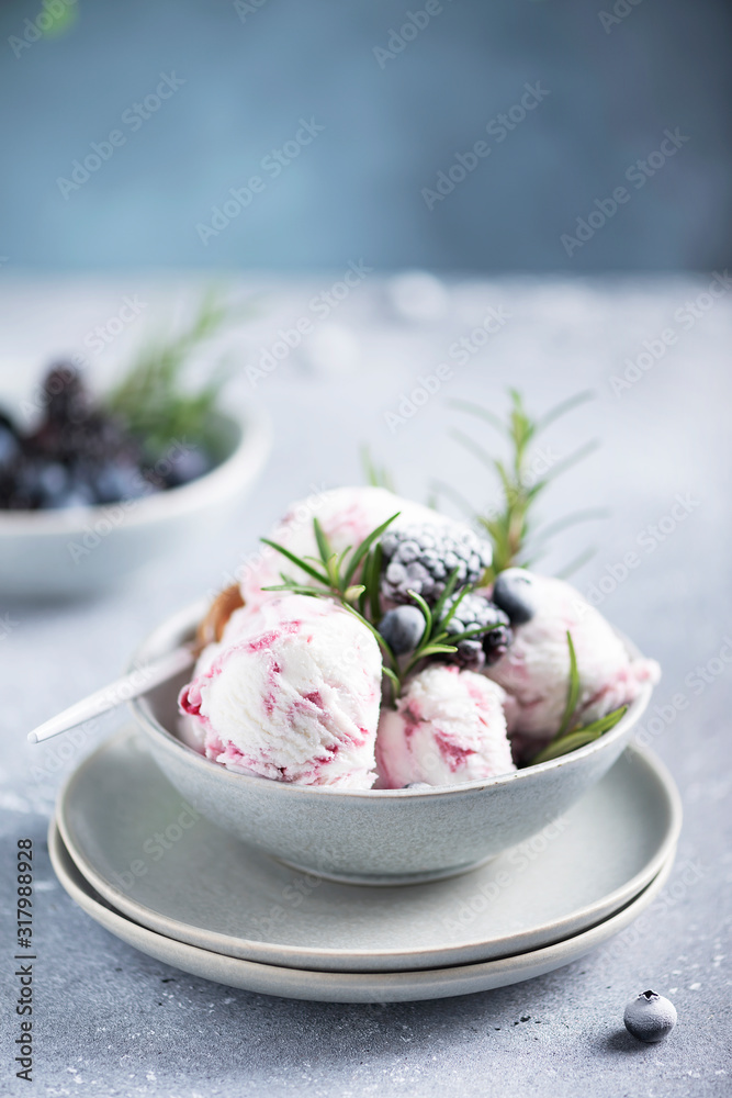 ice cream with frozen blueberry ice cream with frozen blueberry