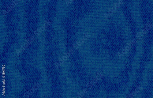 cashmere 100% label - classic blue - trend color of the year 2020