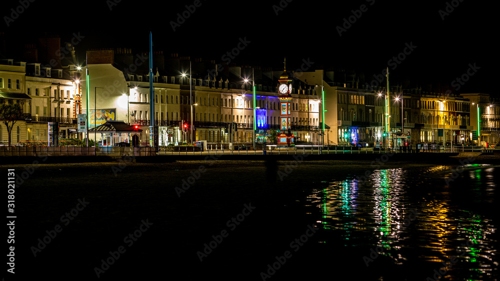 Fototapeta premium Weymouth Sea Front in Winter at Night
