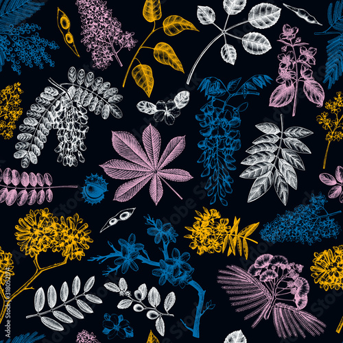 Spring trees in flowers seamless pattern. Hand drawn blooming plant background. Vintage flower, leaf, branch, tree sketches backdrop. Spring banner, wrapping paper, textile, fabric.
