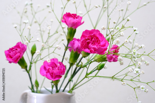 carnation and gypsophila flower arrangement