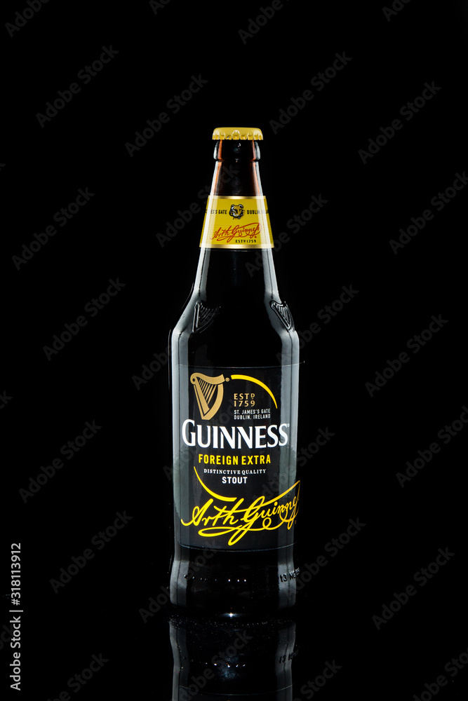 Guinness Stout maintain its market leader position in Malaysia with 57%  share in the stout segment of the beer market. Guinness Stout is marketed  by GAB Berhad. T Stock-Foto | Adobe Stock