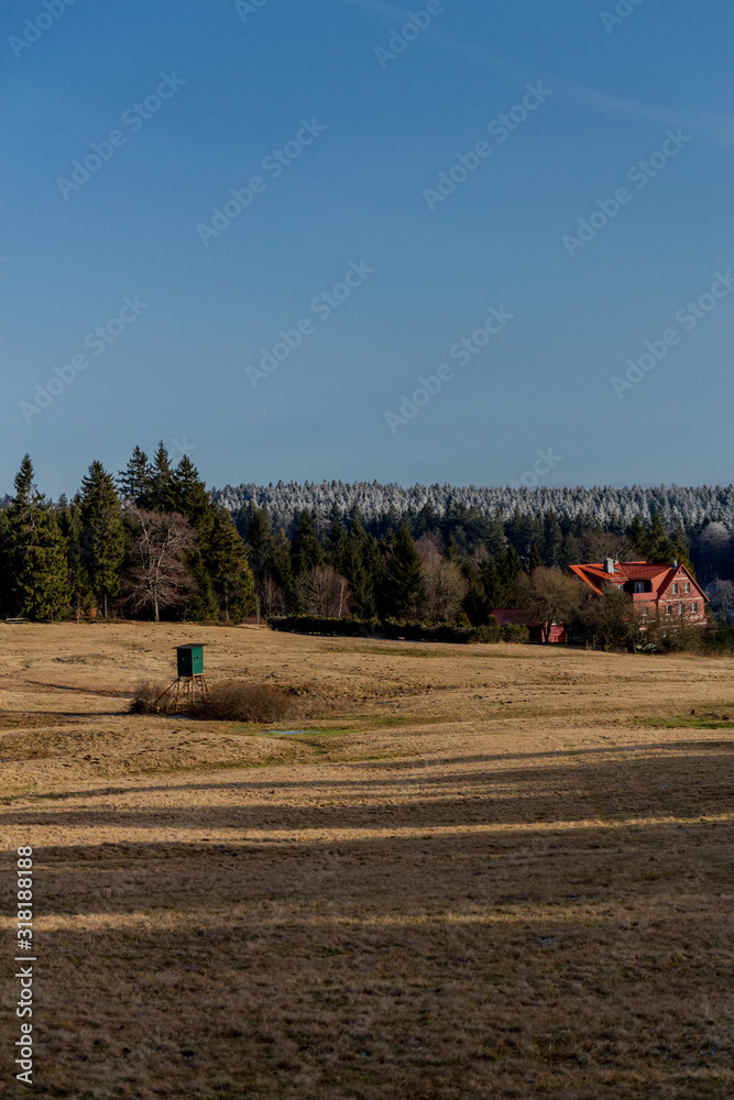 Φωτογραφία Winterspaziergang an einem sonnigen kalten Wintertag rund um die Eberstwiese auf