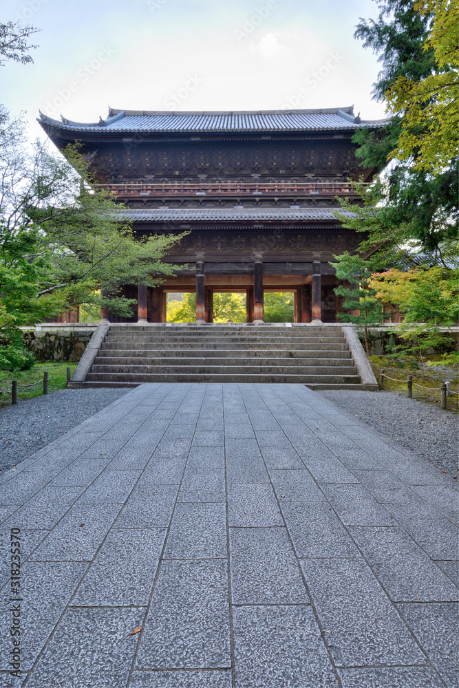 Fototapeta premium 南禅寺の三門