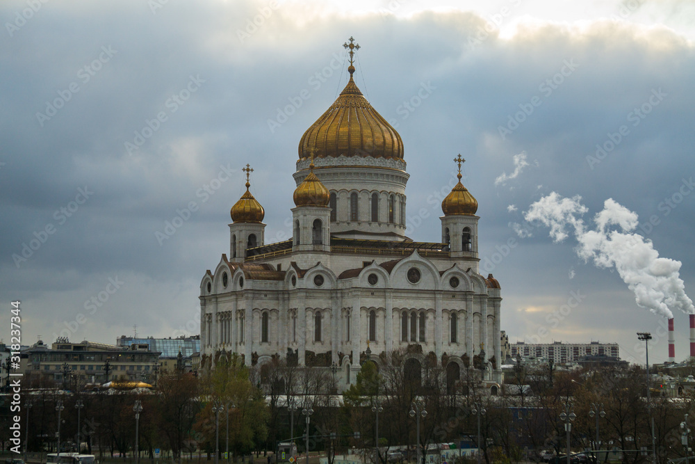 cathedral of christ the savior in moscow