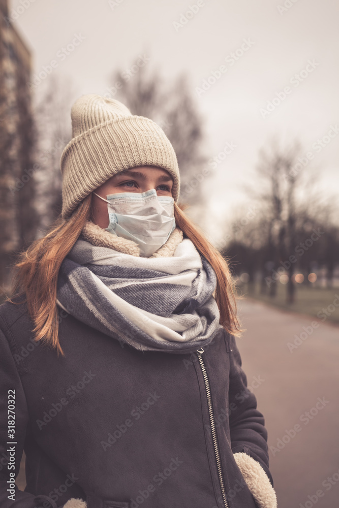 Plakat MERS-CoV Chinese infection Corona Virus masked girl on the background of the city in smog, the concept of the epidemic of the virus in China