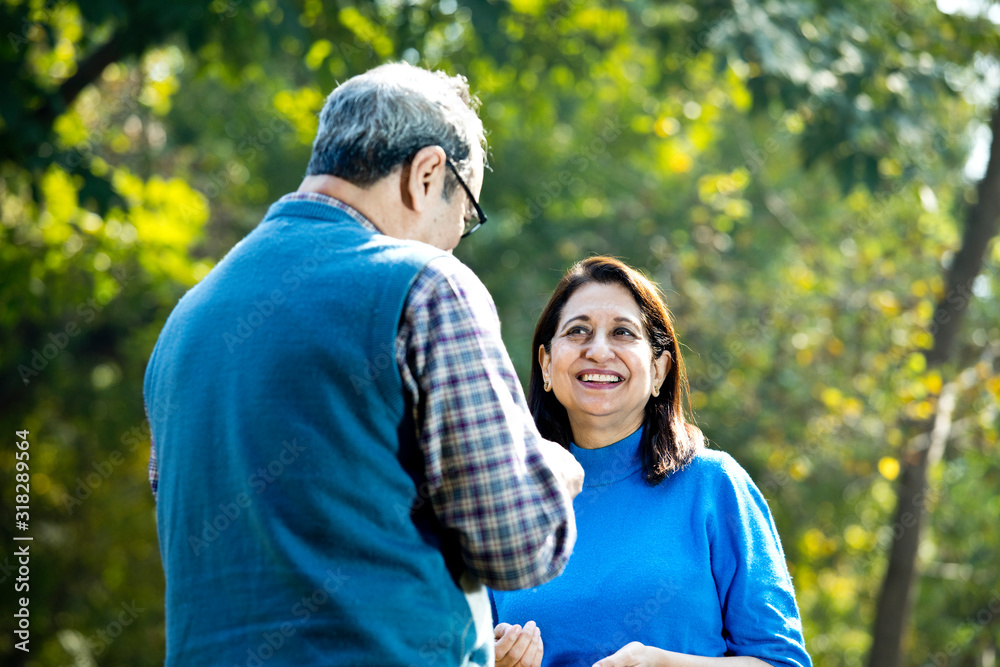 Fototapeta premium Laughing senior couple spending leisure time