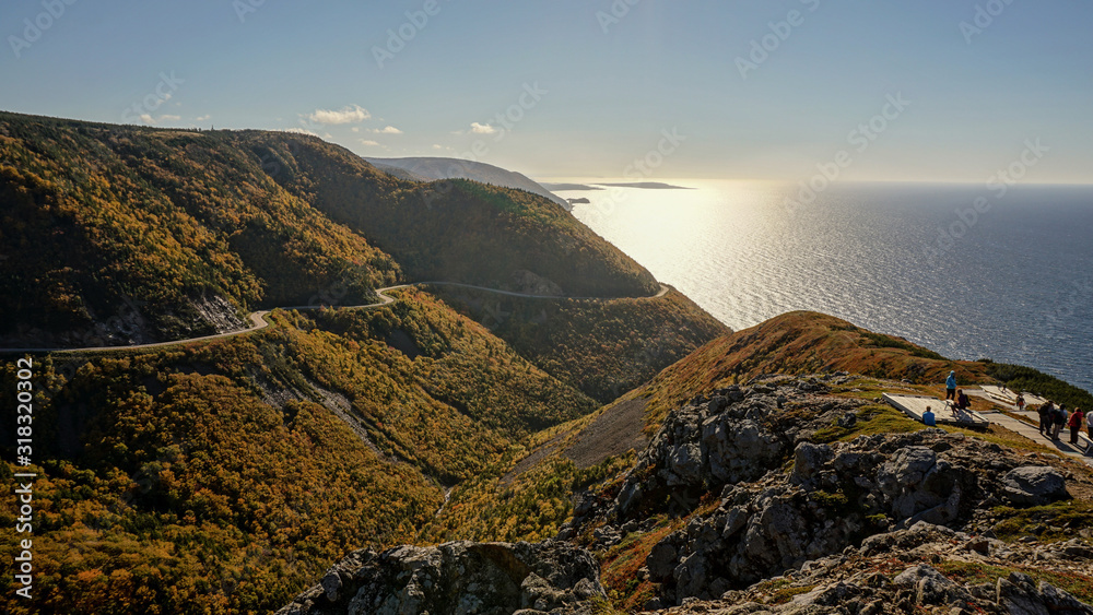Φωτογραφία Cabot Trail in the Cape Breton Highlands National Park during Autumn in Nova Scotia, Canada