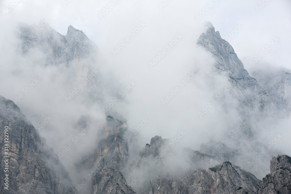 Fototapeta premium An der Hängebrücke Nähe Hintersee