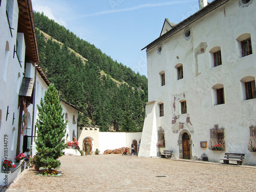 Abbazia di Monte Maria sopra Burgusio photo