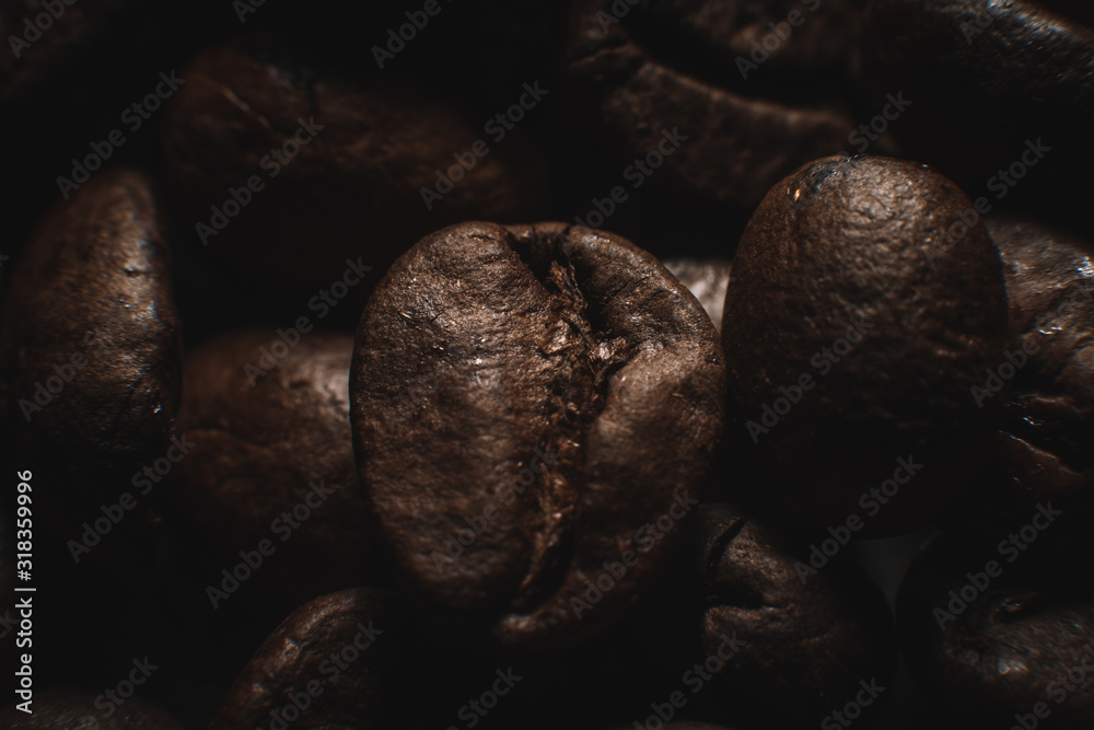 Obraz premium close up roasted coffee beans