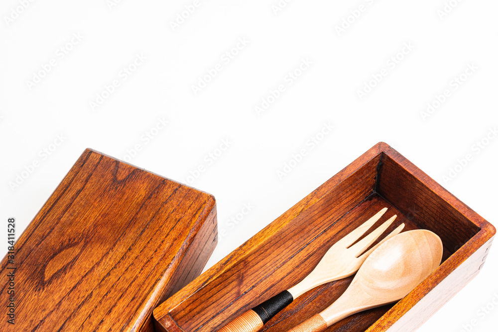 Traditional Japanese 2-Layer Wood Bento Box