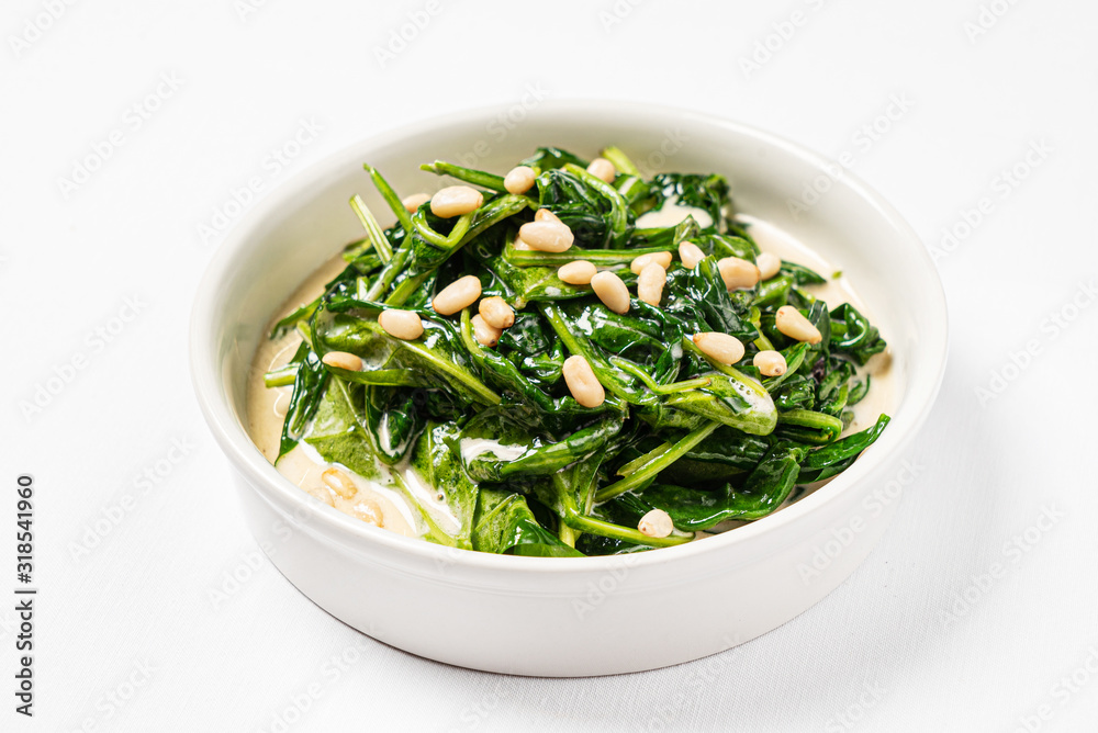roasted spinach with creamy sauce roasted spinach with creamy sauce