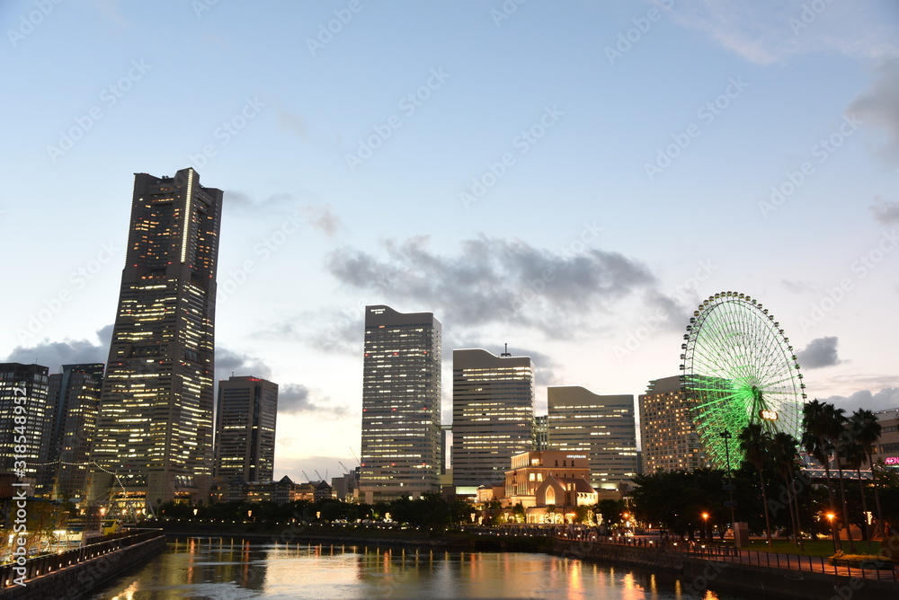 Naklejka premium 横浜みなとみらい