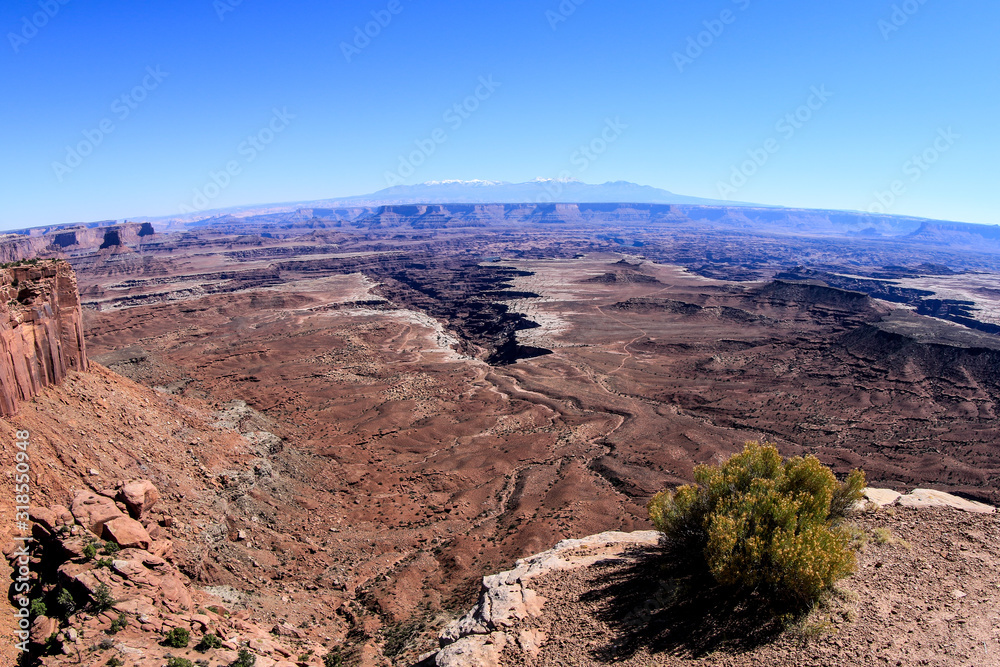 Looking over the Green River from Island in the Sky, Canyonlands National Park, USA
