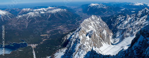 Mountain range around Zugspitze, Germany © Keerathi