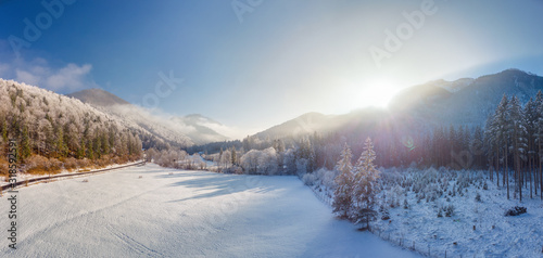Winterlandschaft bei Ebensee im Salzkammergut