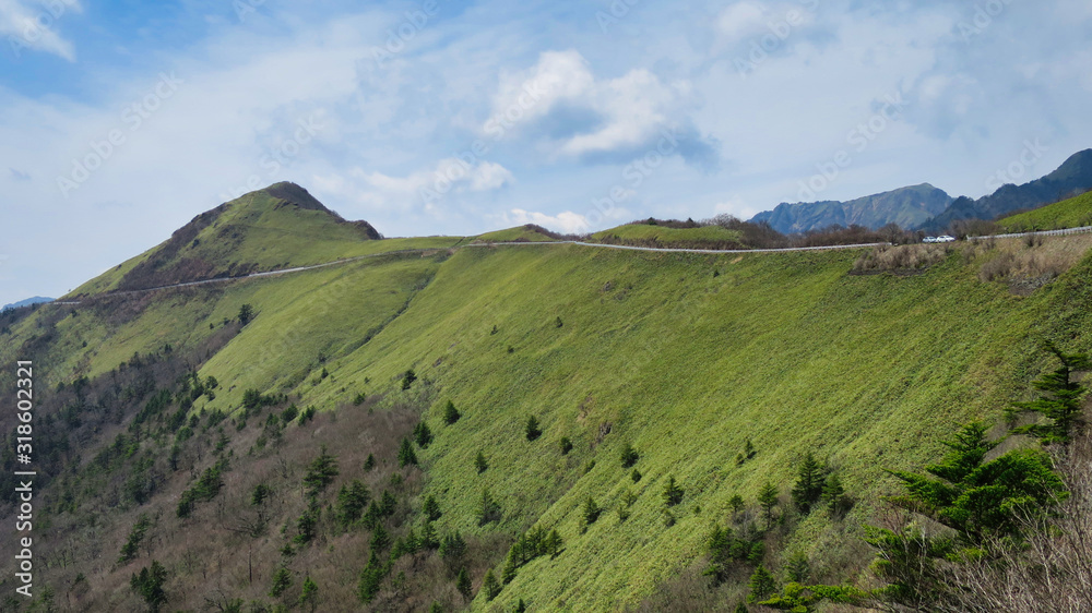 Obraz premium 瓶ヶ森 UFOライン CM道路 愛媛県