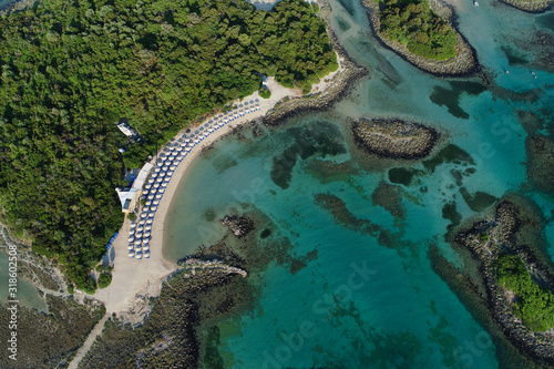 Vista aerea delle isole Lichadonisia in Eubea