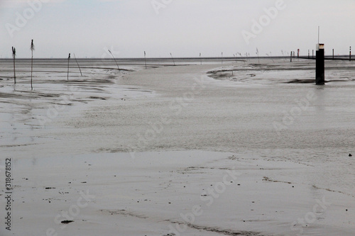 weitblick auf das watt auf der nordsee insel juist in nord deutschland