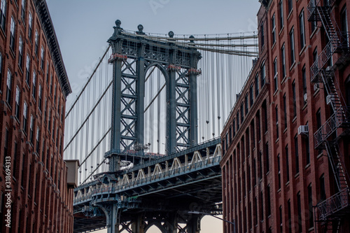 Manhattan Bridge © Donat