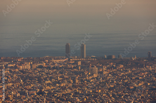 Canvas Print High view of Barcelona from Tibidabo park, at Catalogne.