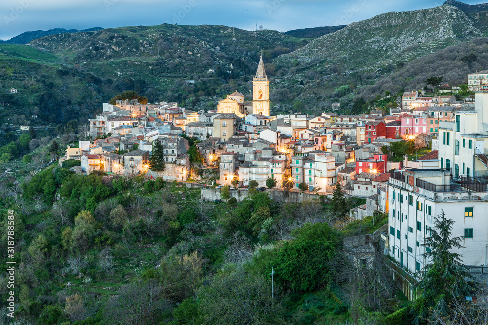 Italy, Sicily, Messina Province, Francavilla di Sicilia. The medieval hill town of Francavilla di Sicilia at night.