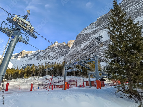 station de ski de Prolognan-la-varoise dans les Alpes