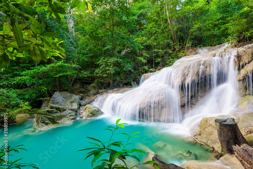 Fototapeta Naklejka Na Ścianę i Meble -  Waterfall in Tropical forest at Erawan waterfall National Park, Thailand