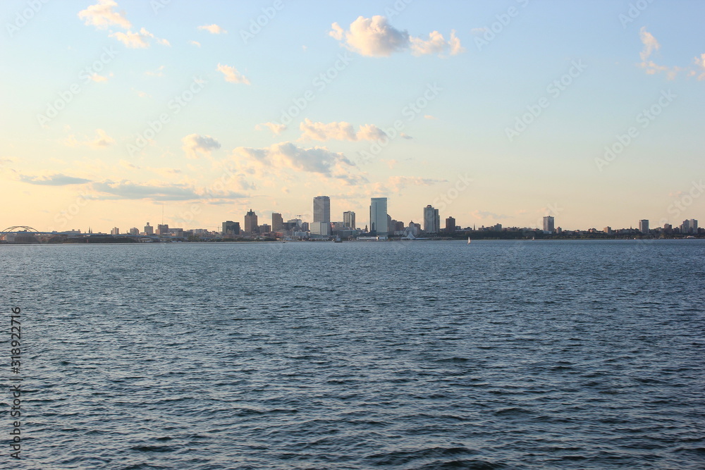 USA: Milwaukee am Lake Michigan