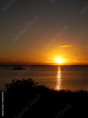 Coucher de soleil sur mer