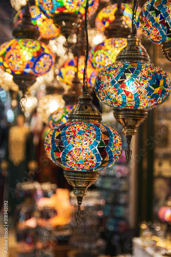 Turkish lamp at the bazaar © Tetiana Tuzyk