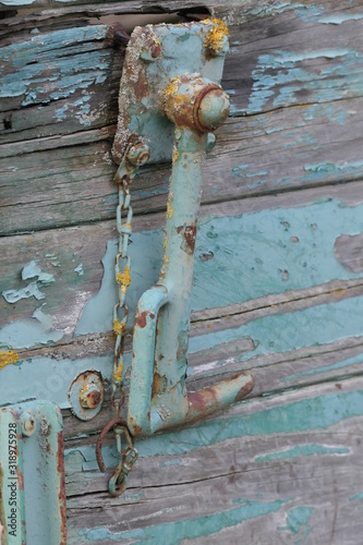 old rusty lock photo