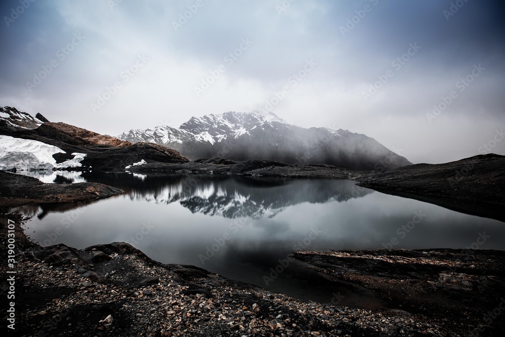 Fototapeta premium Nevado de Pastoruri