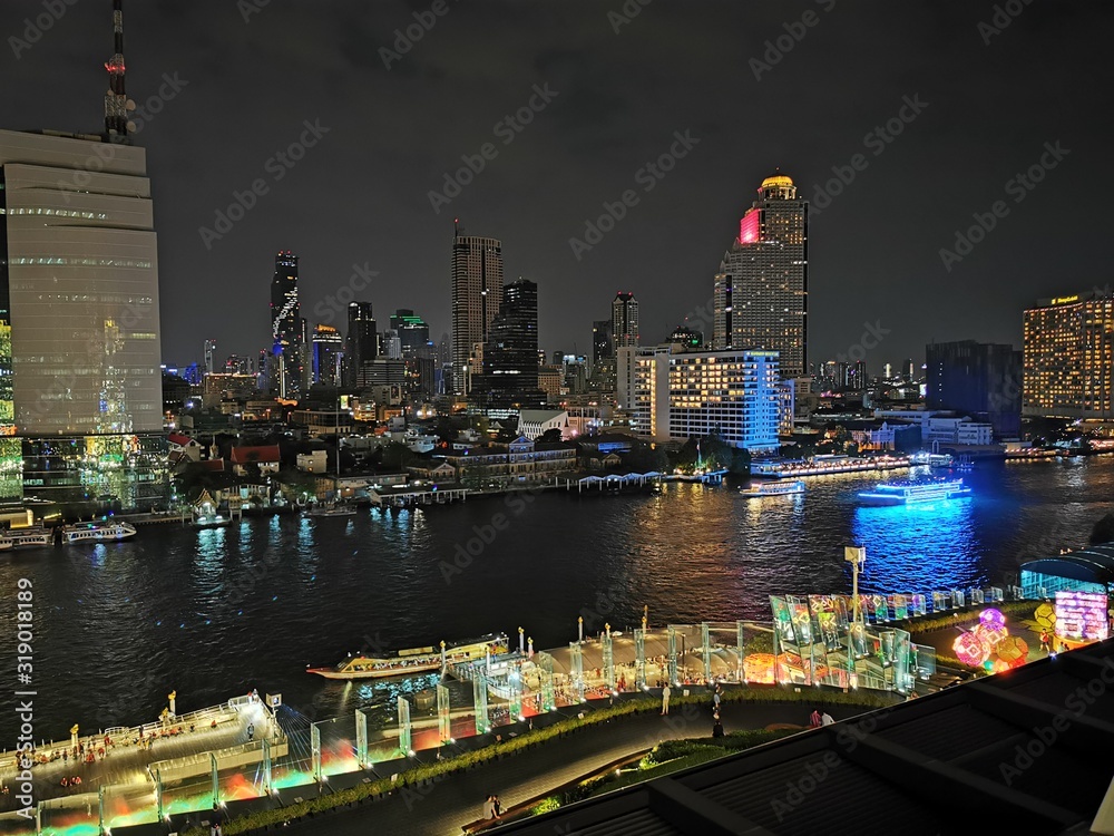 singapore skyline at night