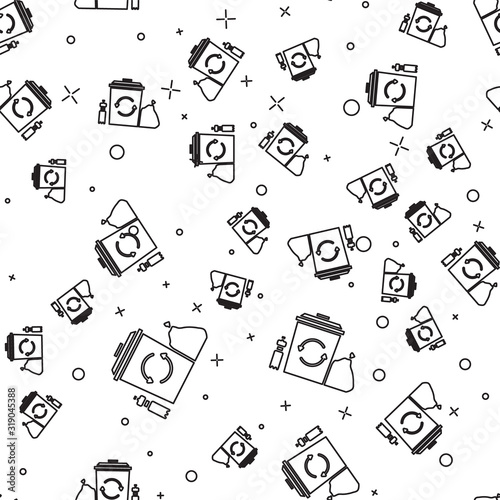 Black line Recycle bin with recycle symbol icon isolated seamless pattern on white background. Trash can icon. Garbage bin sign. Recycle basket. Vector Illustration