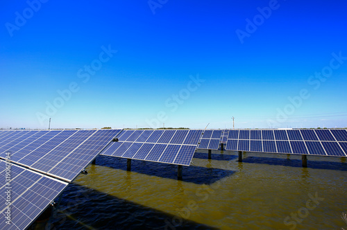 Solar panels on the water © pdm