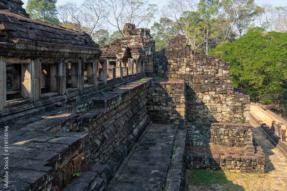 Die Tempelanlage Baphuon in Kambodscha Die Tempelanlage Baphuon in Kambodscha