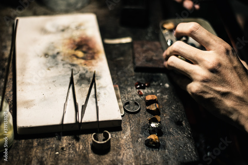 The process of making silverware by hand, making jewelry by hand, equipment and raw materials for making silver jewelry