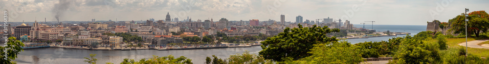 Panoramic photo of Havana Cuba